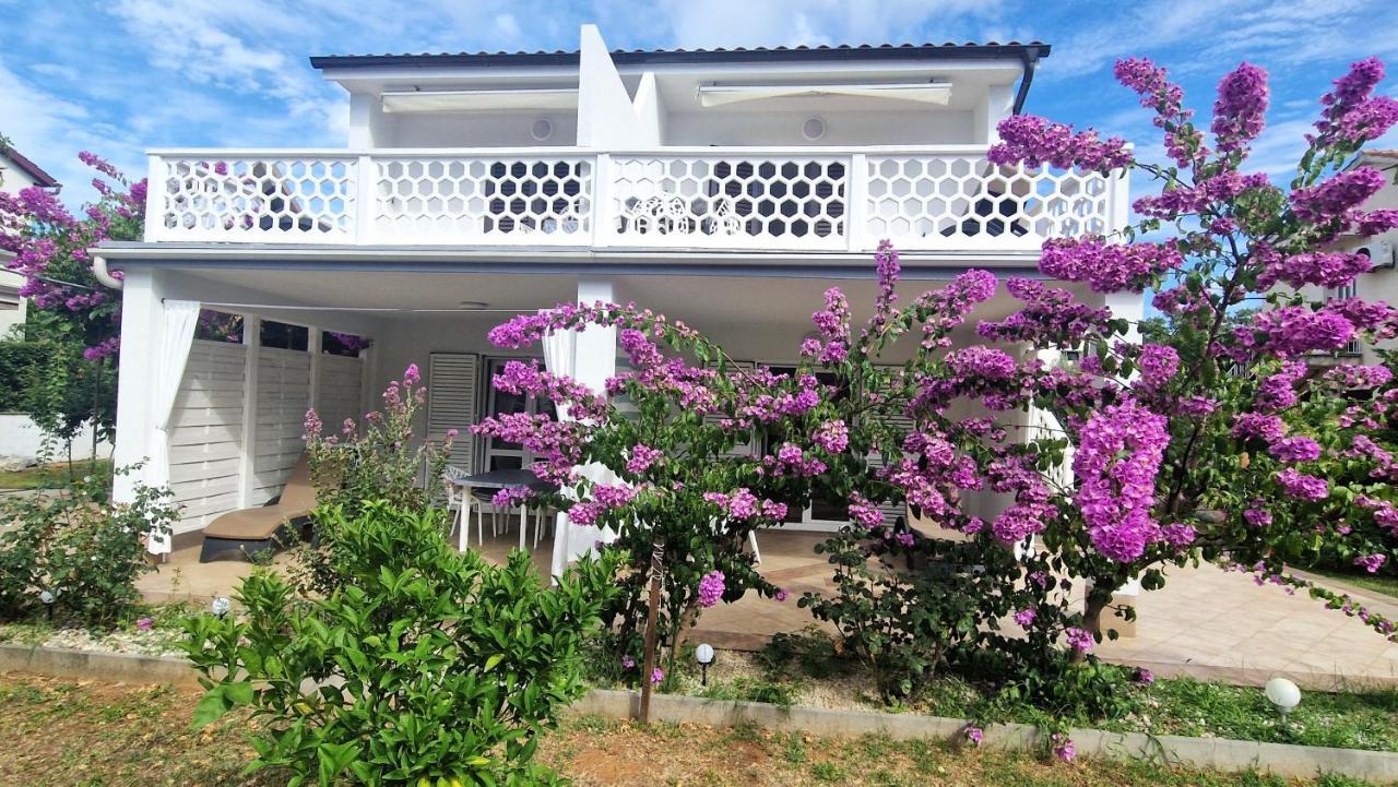 Garden Apartments Krk Town Exteriör bild